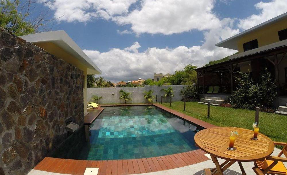 Villa Des Frangipanes La Gaulette Dış mekan fotoğraf
